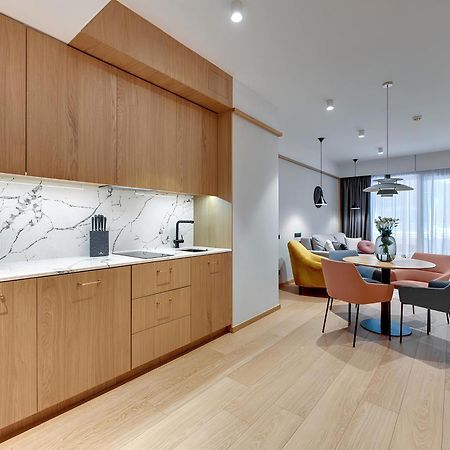 Deo Plaza Premium Apartments & Spa Гданск Екстериор снимка