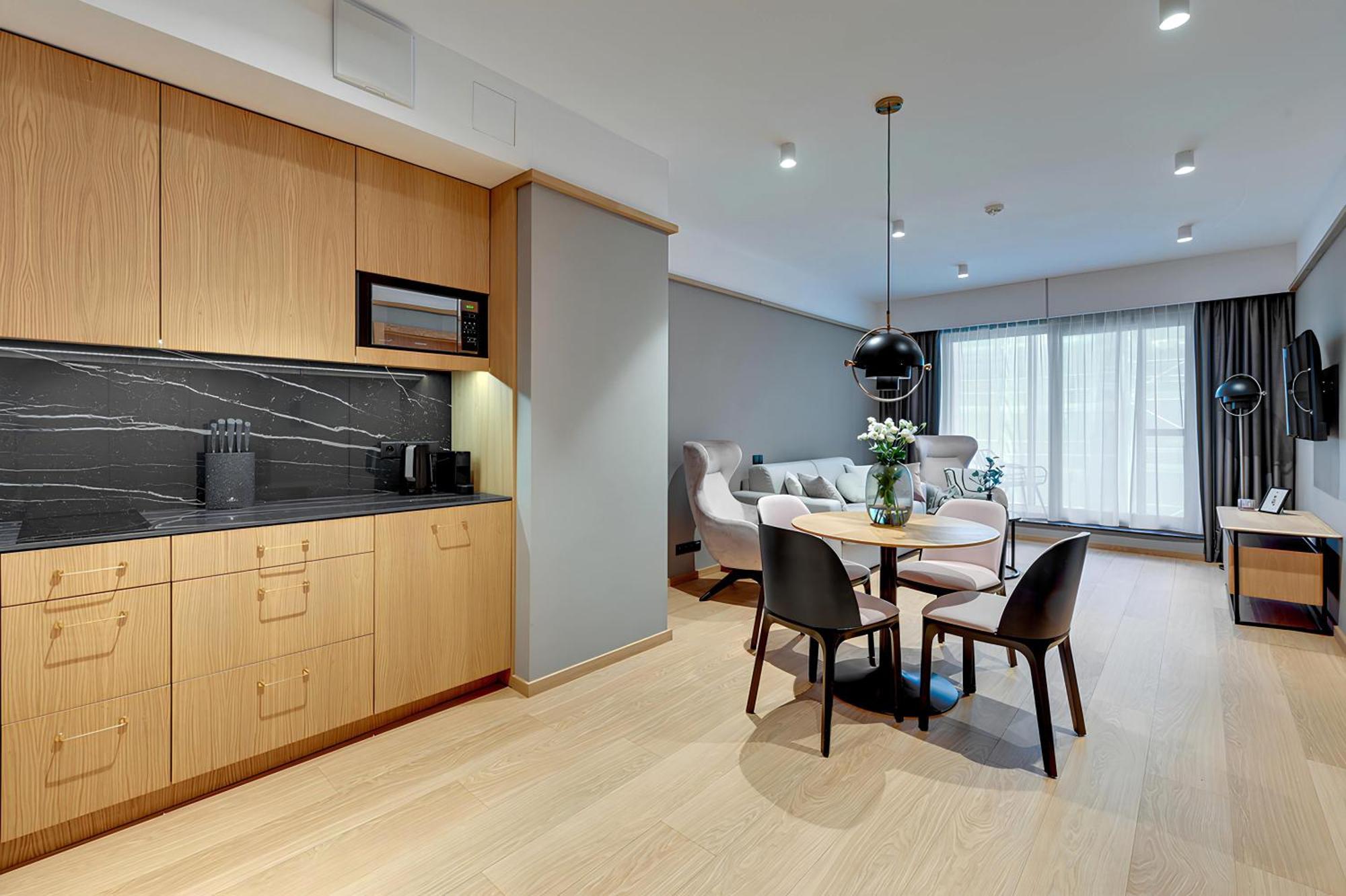 Deo Plaza Premium Apartments & Spa Гданск Екстериор снимка